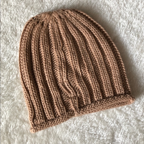 Free People - Rory Rib Beanie in Rose - Picture 3 of 7